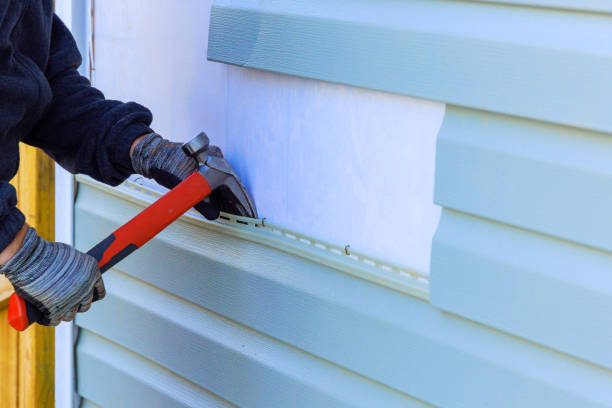 Reliable Siding Repair contractor in Kingsville, TX by Squared Siding